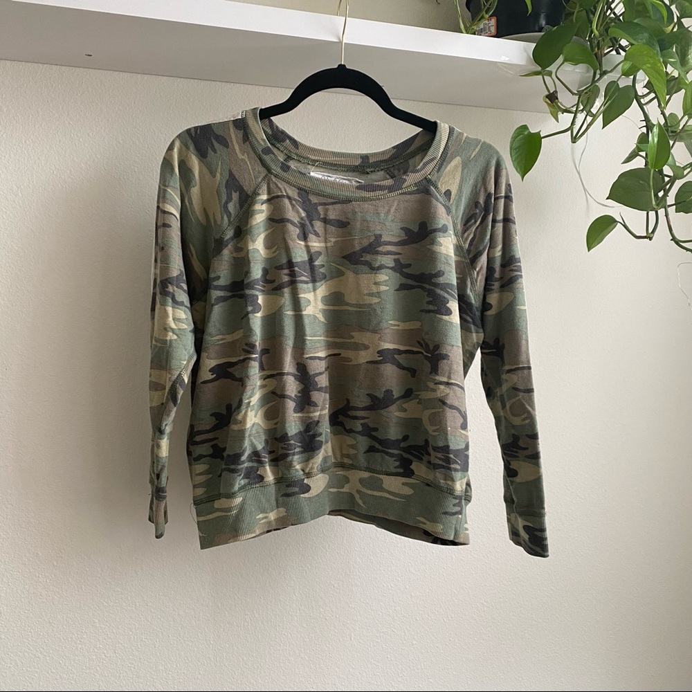 ACACIA sweatshirt